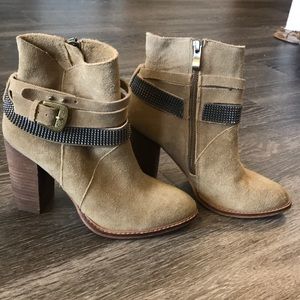Chinese Laundry western block heel bootie